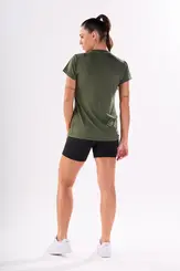 Blusa com detalhe nó