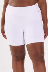 Shorts meia coxa textura