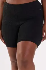 Shorts meia coxa textura