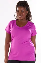 Blusa com degote V e aberturas nas laterais