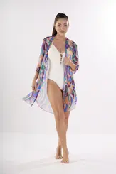 Chemise com botão e sem gola estampada