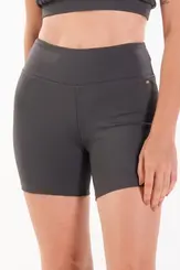 Shorts Essential