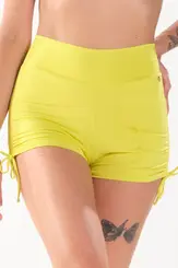 Shorts praia com regulagem na lateral