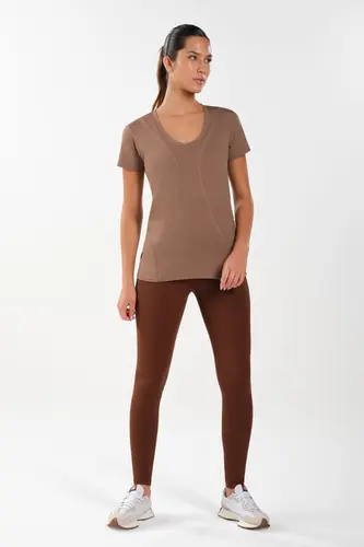 Blusa recortes