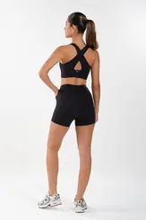 Shorts bolso acqua fit