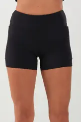 Shorts Básico Bolso Canelado